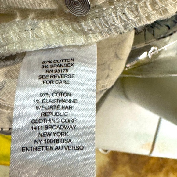 Workshop Republic Clothing Floral Denim Shorts size small NWT - Picture 10 of 10